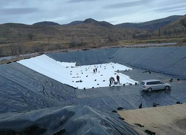 土膜方蓄水池圖片.png 土膜方蓄水池圖片.png